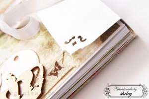 Scrapbookový album v romantickom štýle
